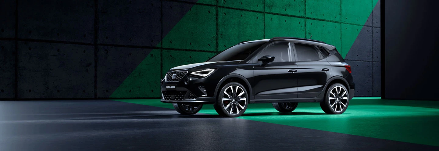 Seat Arona Black Edition Header